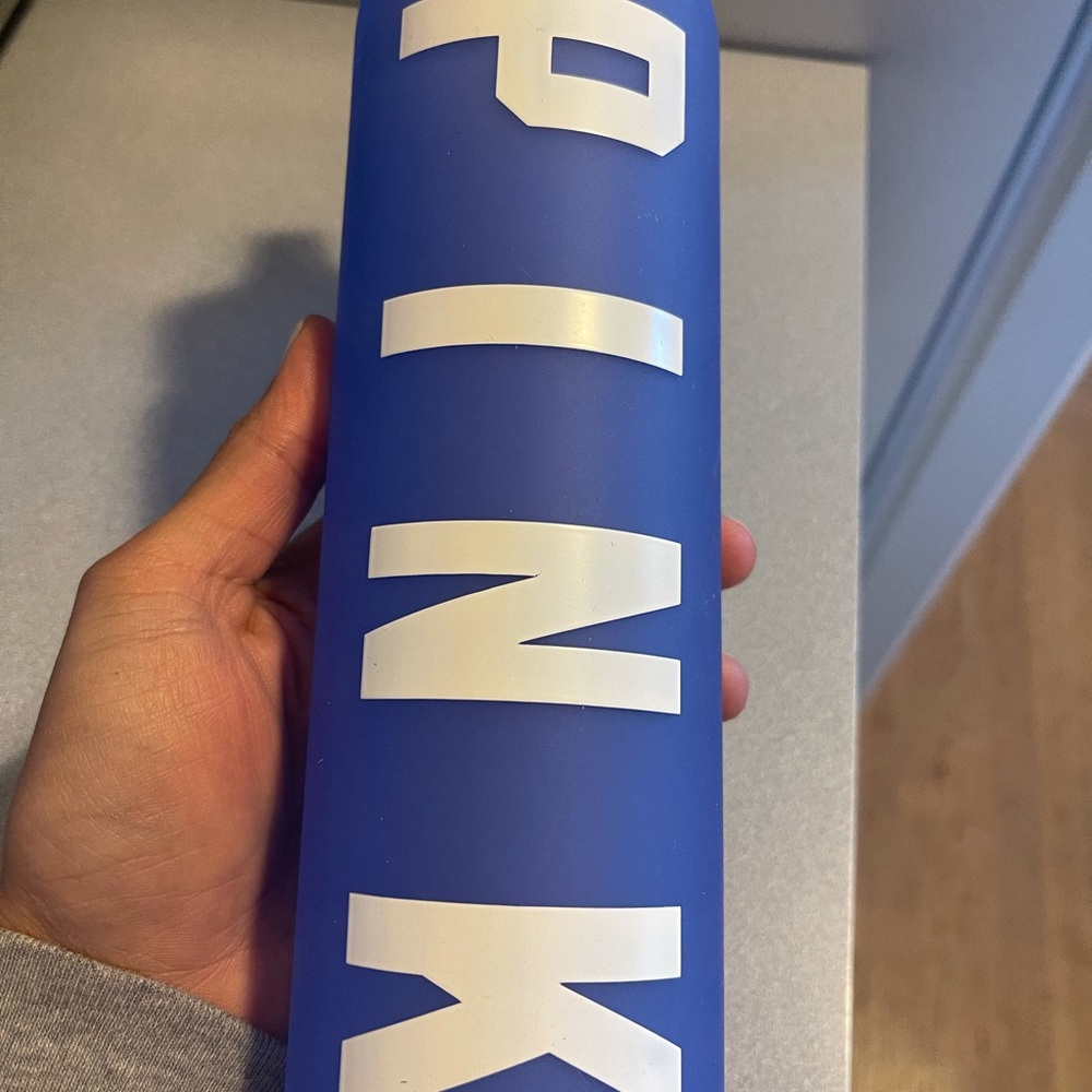 PINK VICTORIA’S SECRET WATER BOTTLE